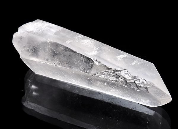 ライトニングクォーツ(雷水晶) - 吉祥寺の天然石のお店『Seven Wishes』