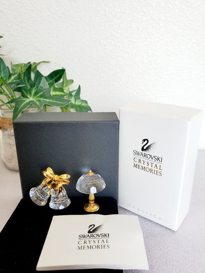 SWAROVSKI　CLASSICS　スワロフスキー　ベル　ランプ【未使用品】 SWAROVSKI（スワロフスキー） ベルチャーム シルバー/クリア